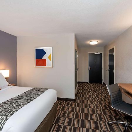 Microtel Inn & Suites By Wyndham Carlisle Eksteriør bilde